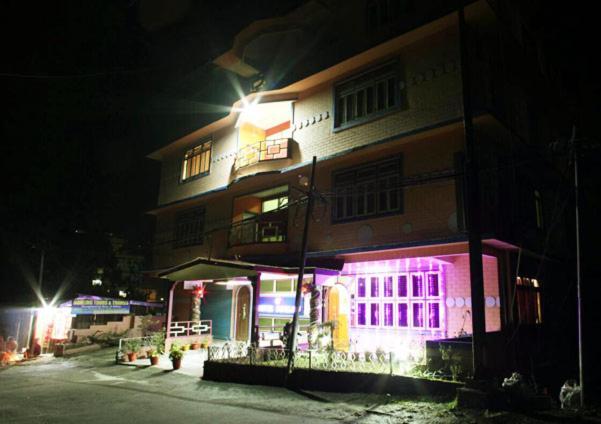 Norling Retreat Hotel Pelling Luaran gambar